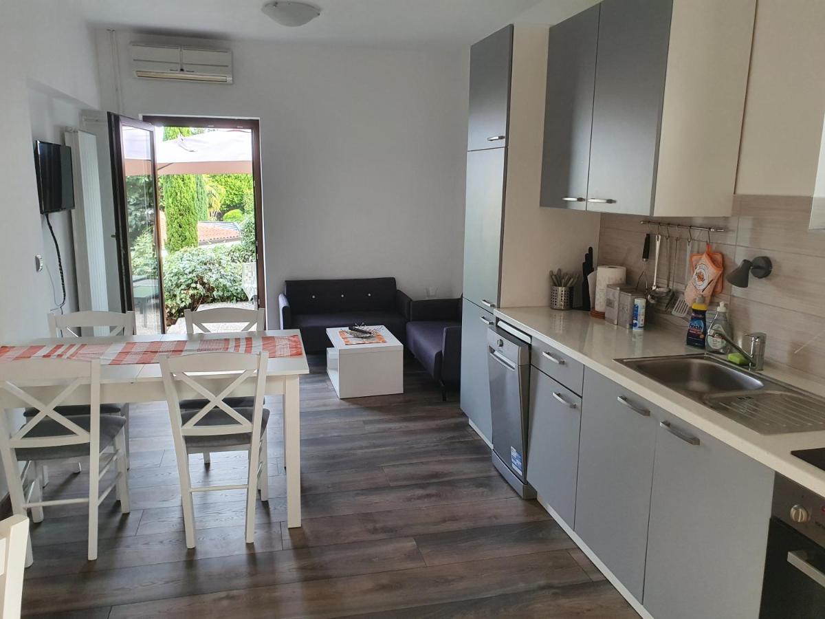 Apartman Vida Ичичи Экстерьер фото